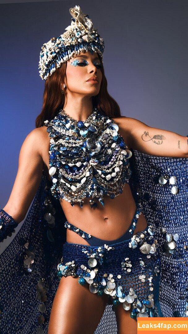 Anitta / AnittaOficial / https: leaked photo photo #0682