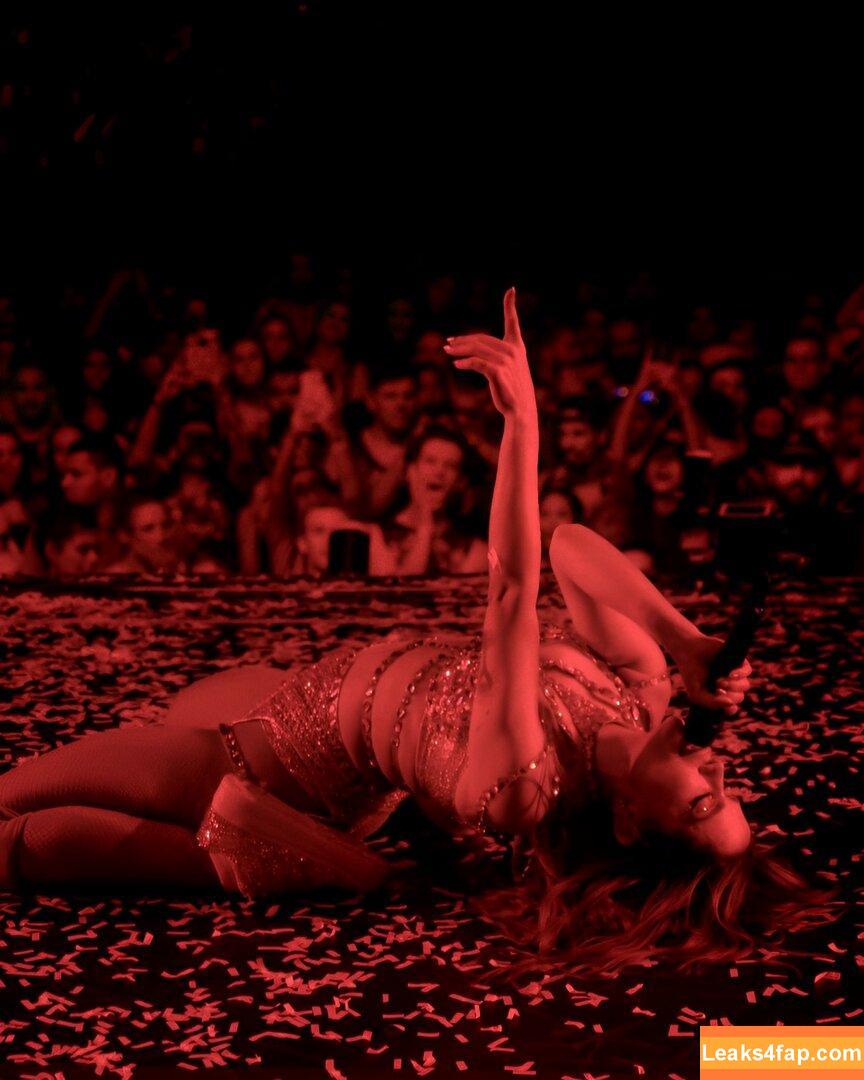 Anitta / AnittaOficial / https: leaked photo photo #0705