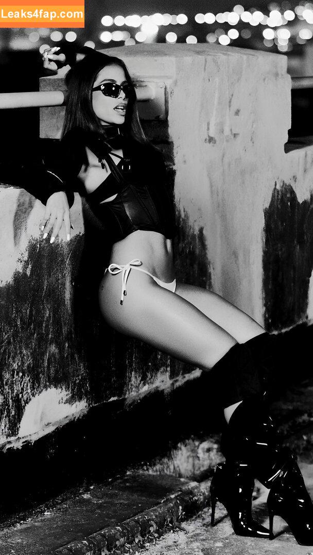 Anitta / AnittaOficial / https: leaked photo photo #0806