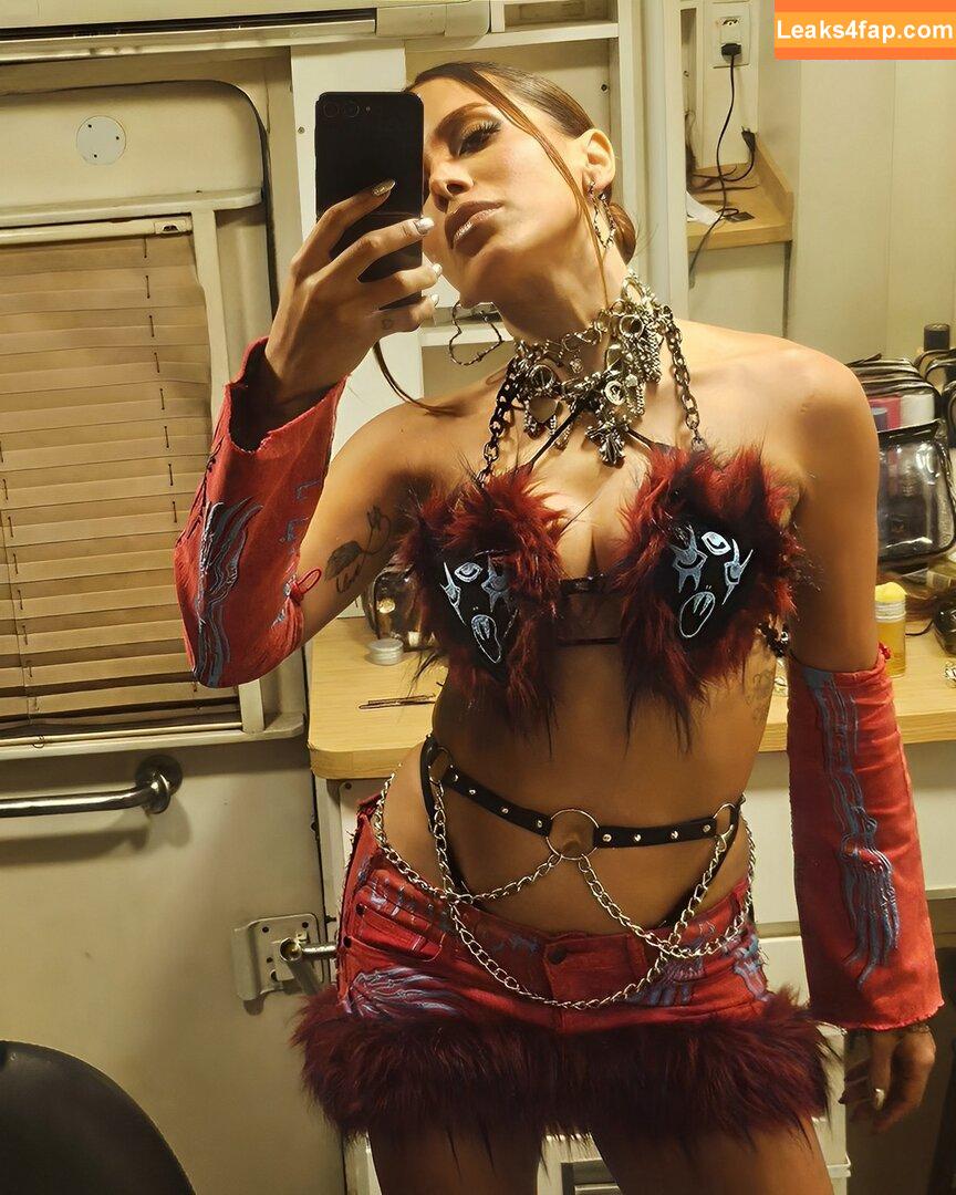 Anitta / AnittaOficial / https: leaked photo photo #0828
