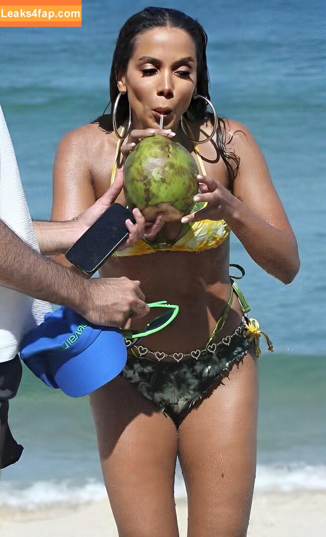 Anitta /  слитое фото фото #0880