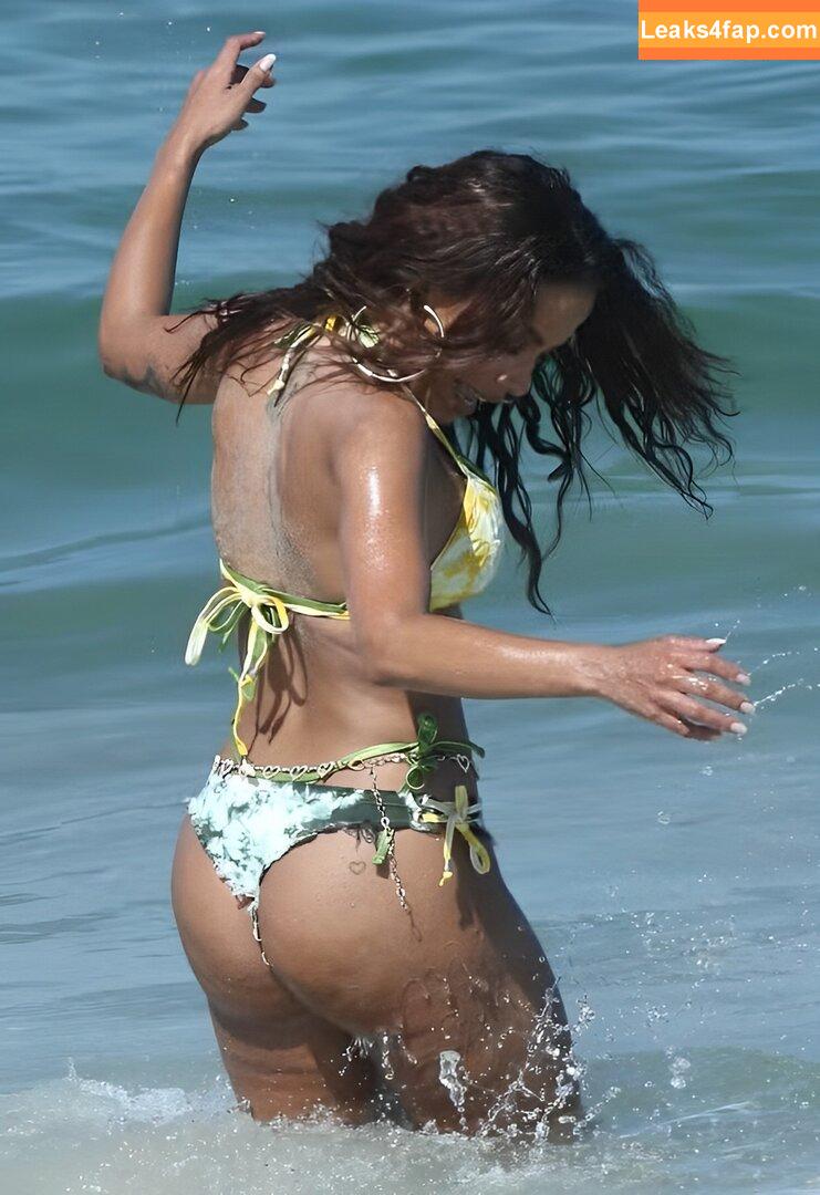 Anitta /  слитое фото фото #0885