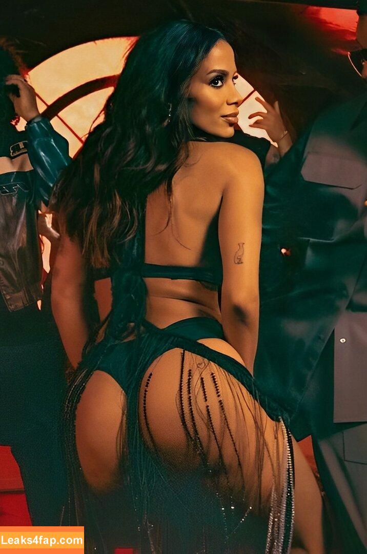 Anitta /  слитое фото фото #0917