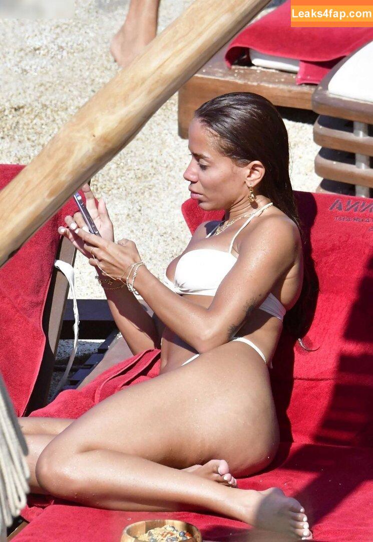 Anitta /  слитое фото фото #0960