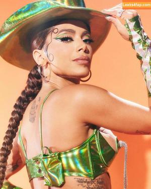 Anitta photo #0019