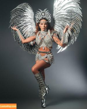 Anitta photo #0610