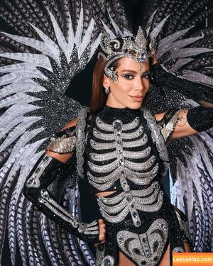 Anitta photo #0707