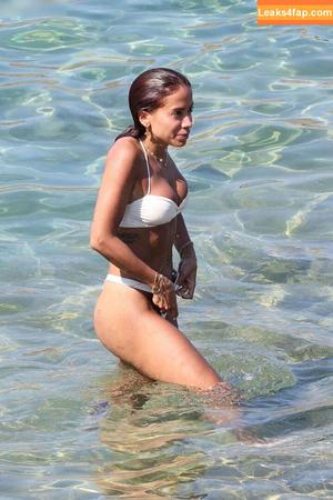 Anitta фото #0967