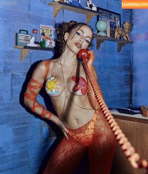 Anitta фото #0989