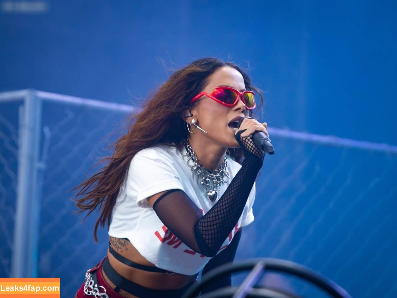 Anitta /  слитое фото фото #1045