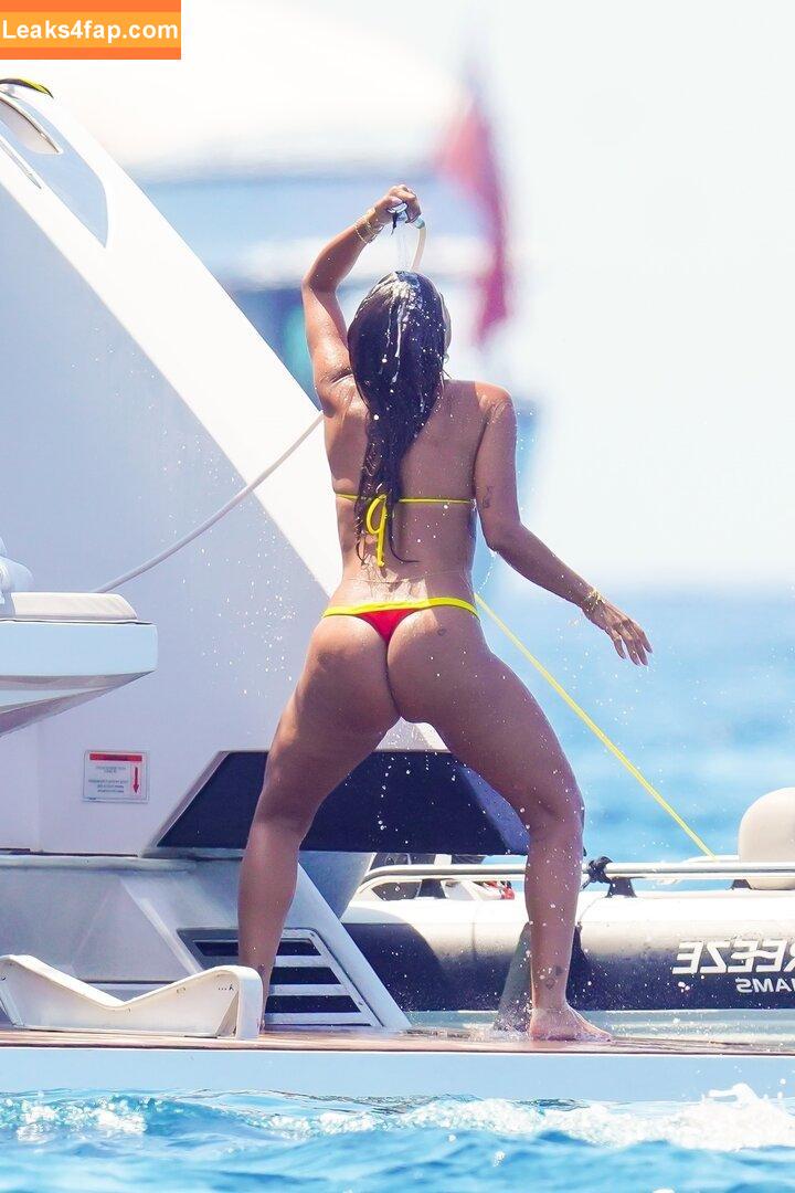 Anitta /  слитое фото фото #1167