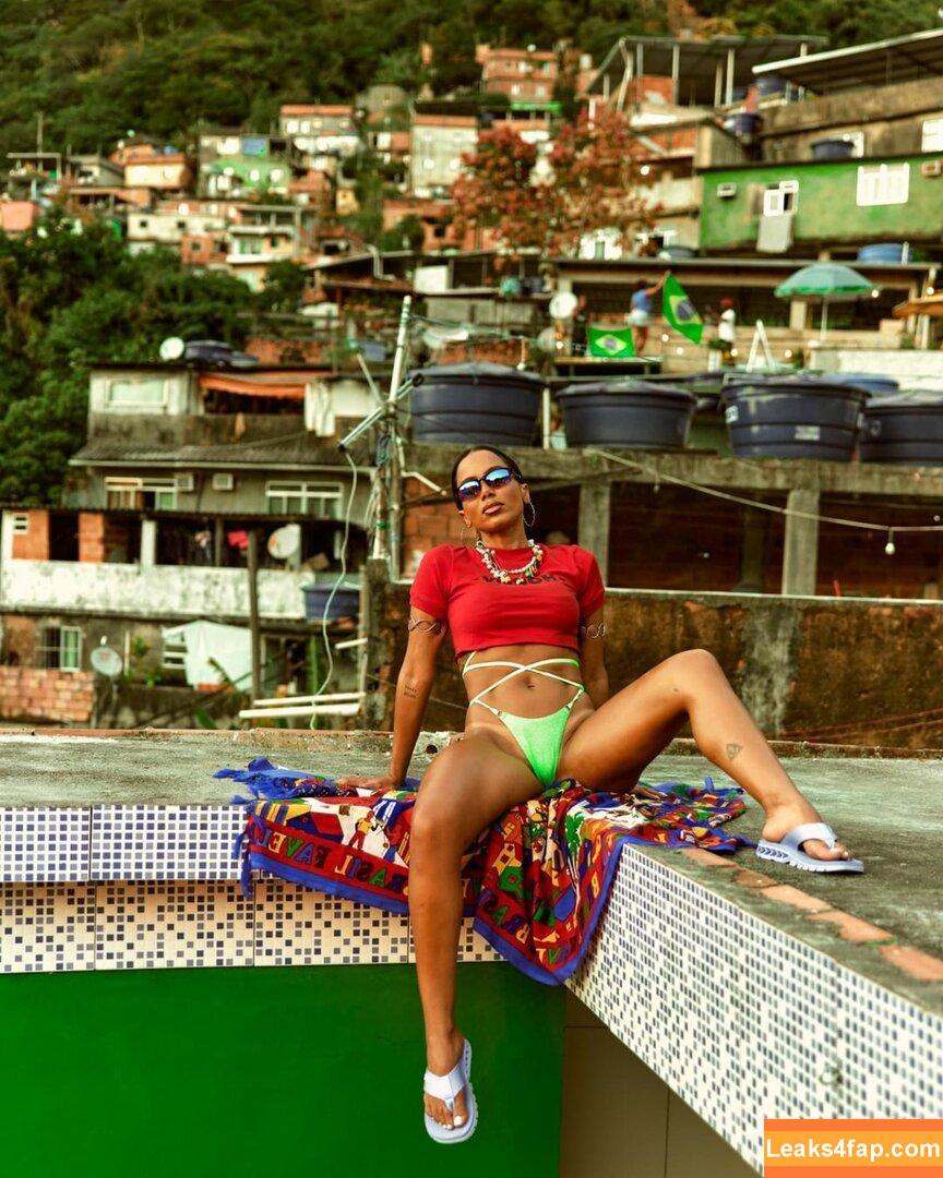 Anitta /  слитое фото фото #1216