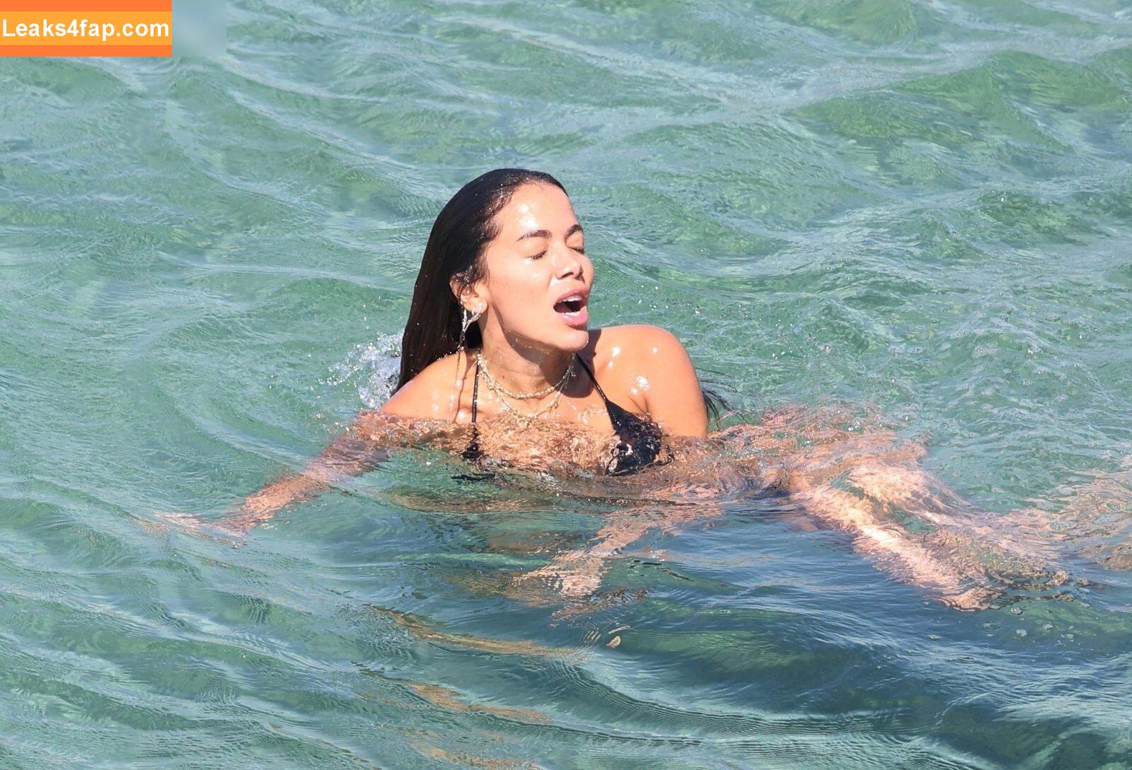 Anitta /  слитое фото фото #1297