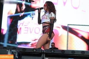 Anitta фото #1054