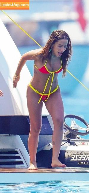 Anitta фото #1187