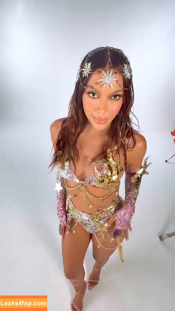 Anitta /  слитое фото фото #2191