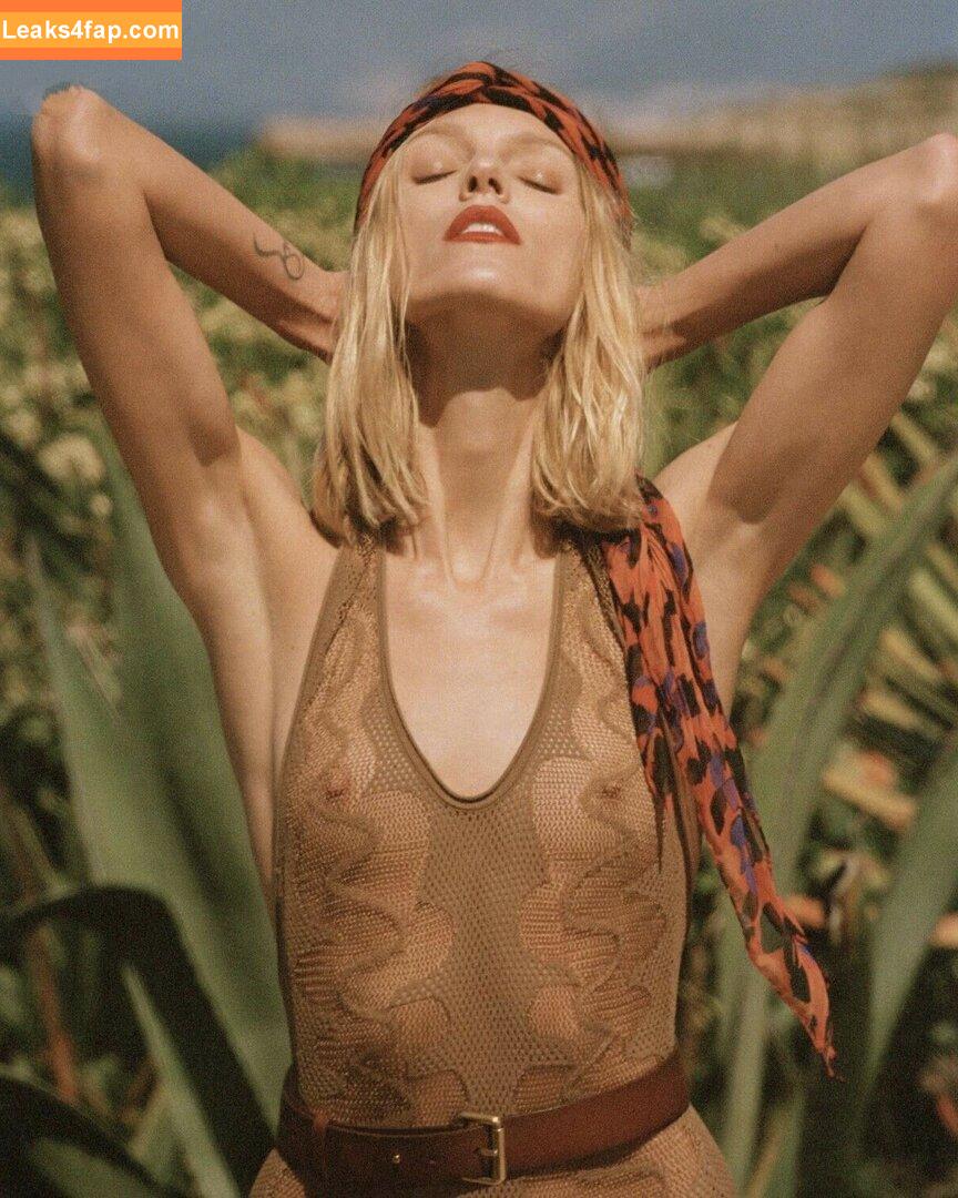 Anja Rubik / anja_rubik leaked photo photo #0193