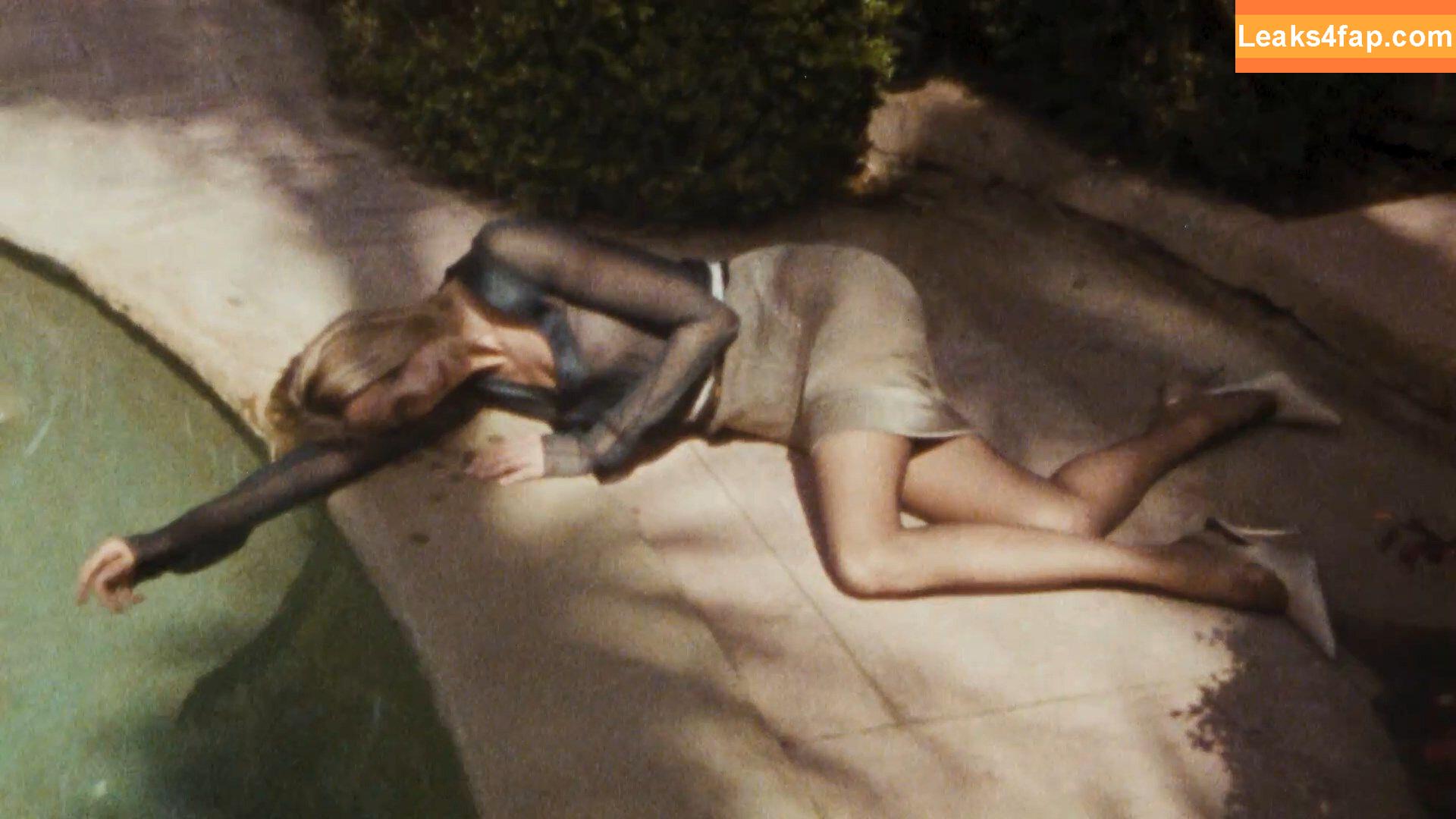 Anja Rubik / anja_rubik leaked photo photo #0305