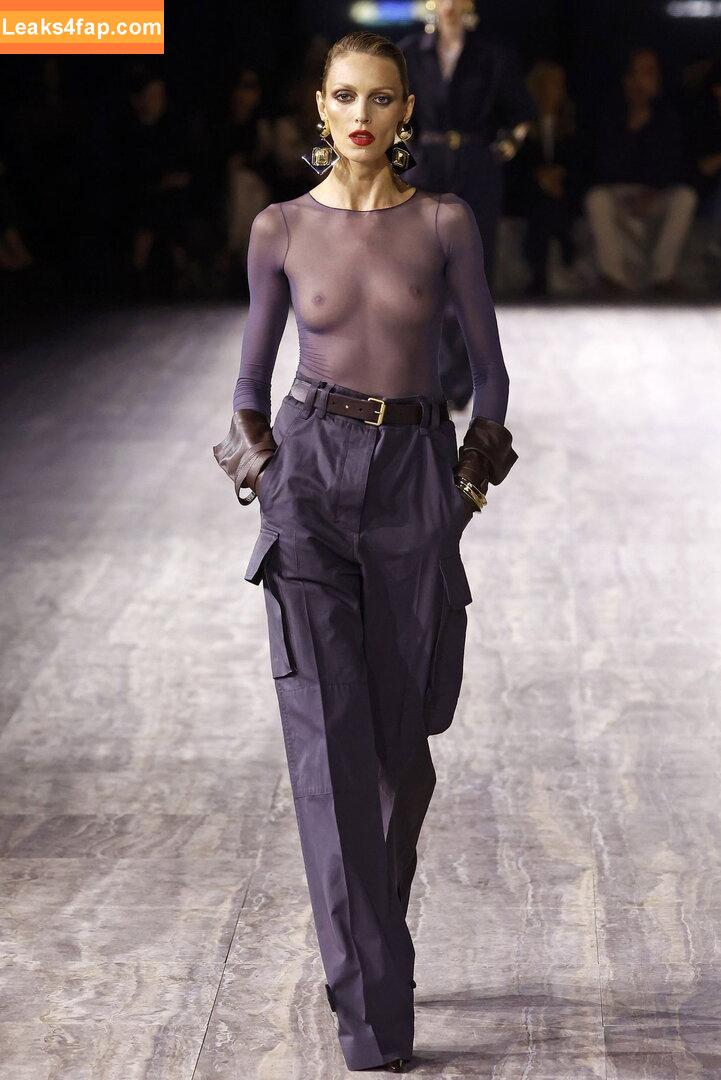 Anja Rubik / anja_rubik leaked photo photo #0380