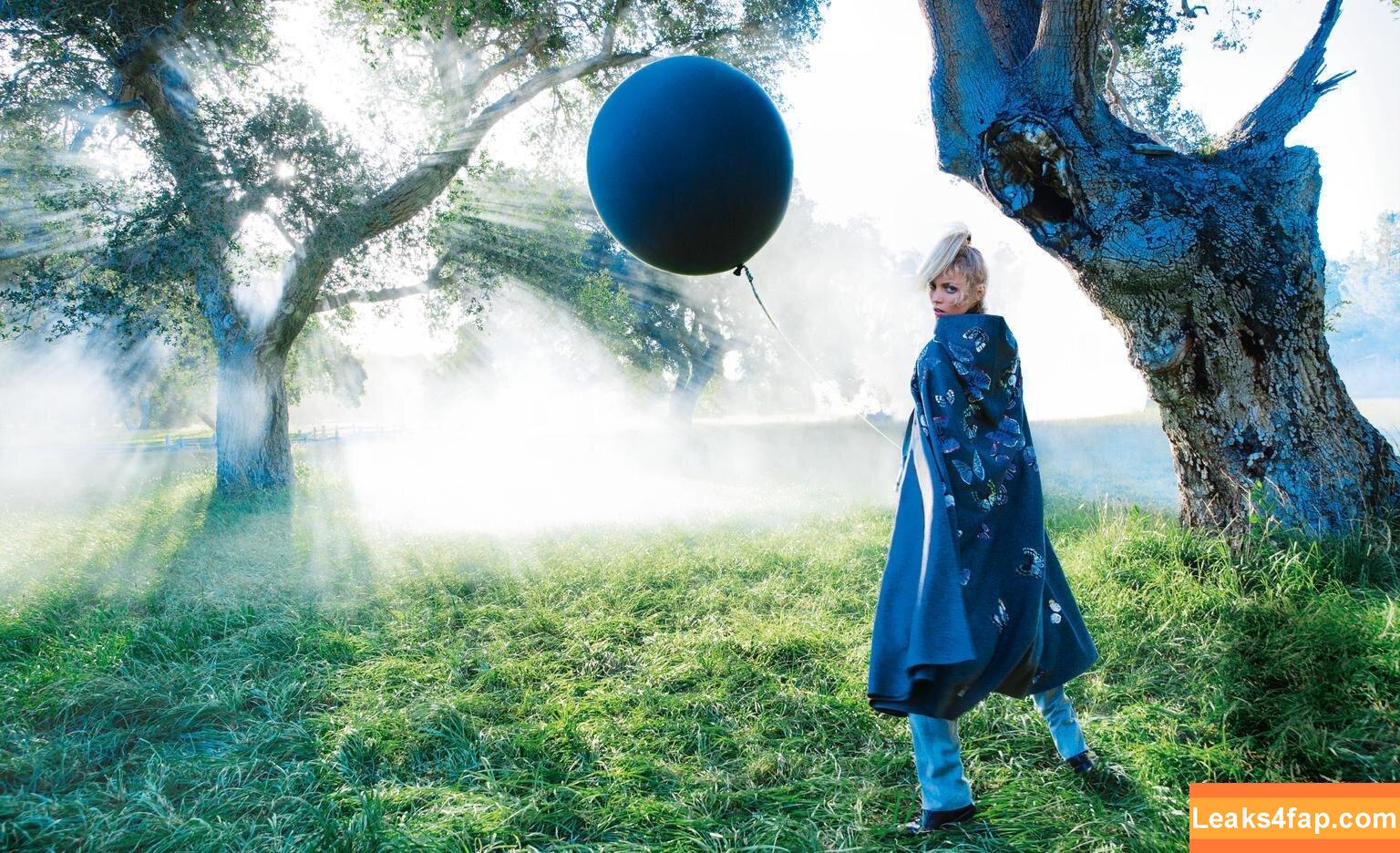 Anja Rubik / anja_rubik leaked photo photo #0382