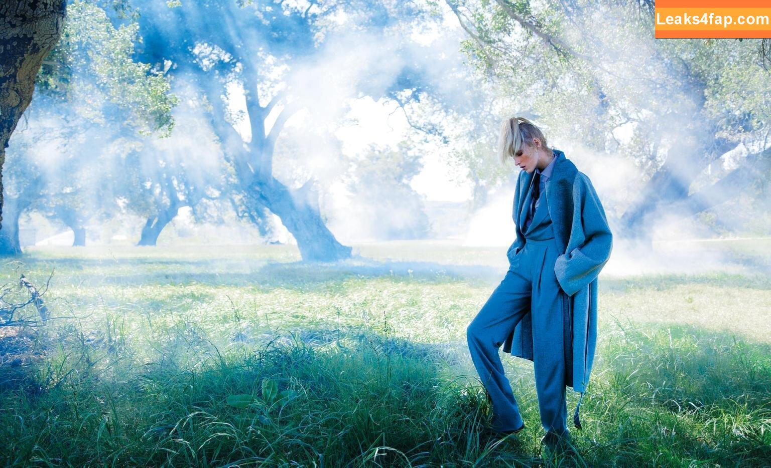 Anja Rubik / anja_rubik leaked photo photo #0392