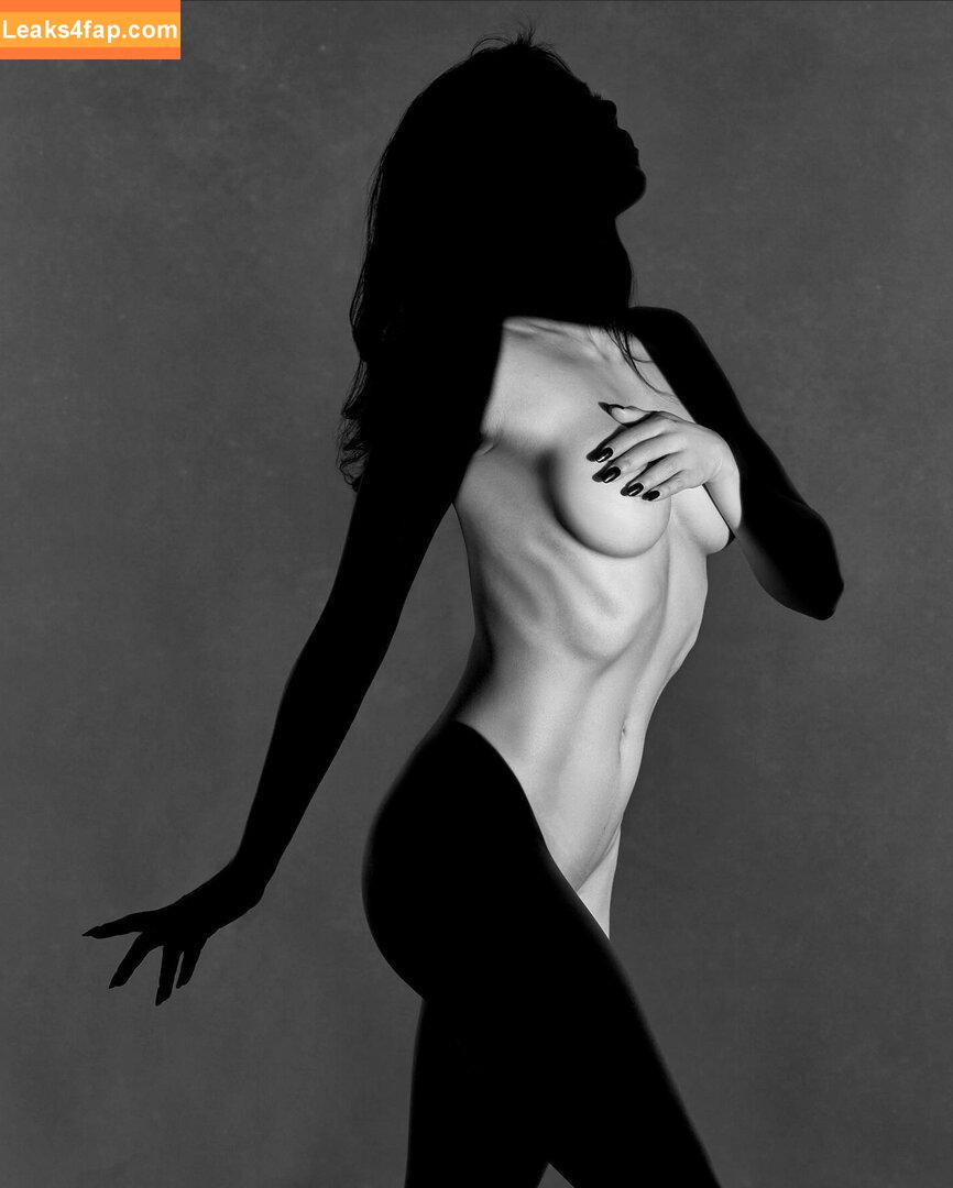 Anna Akana / AnnaAkana / wonderlandstudios leaked photo photo #0115