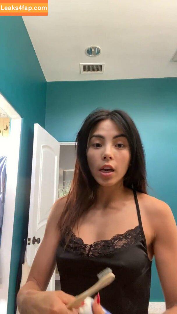 Anna Akana / AnnaAkana / wonderlandstudios leaked photo photo #0216