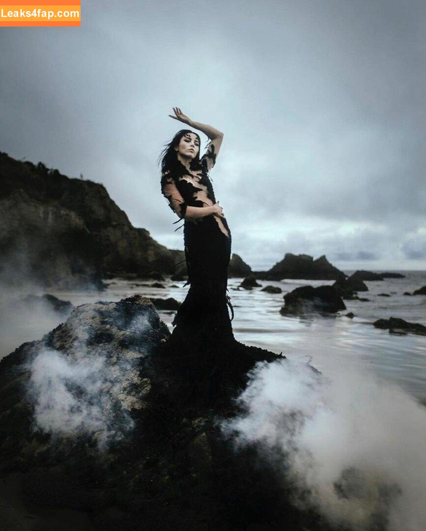 Anna Akana / AnnaAkana / wonderlandstudios leaked photo photo #0223