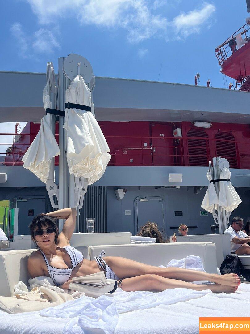 Anna Akana / AnnaAkana / wonderlandstudios leaked photo photo #0247