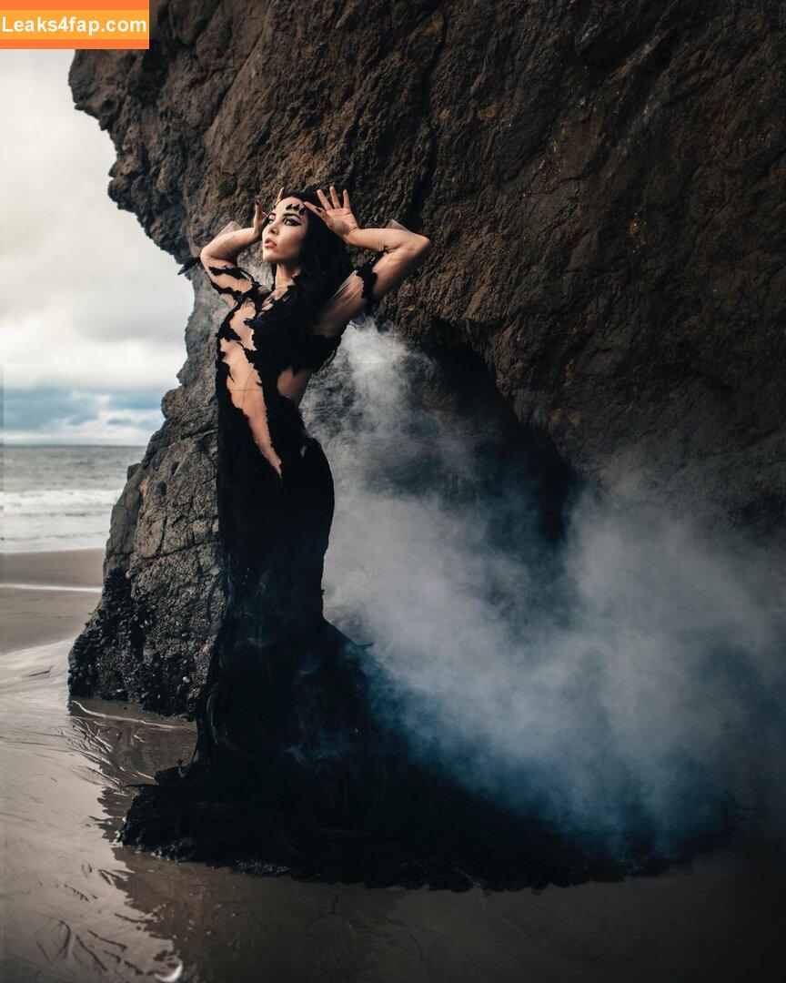 Anna Akana / AnnaAkana / wonderlandstudios leaked photo photo #0475
