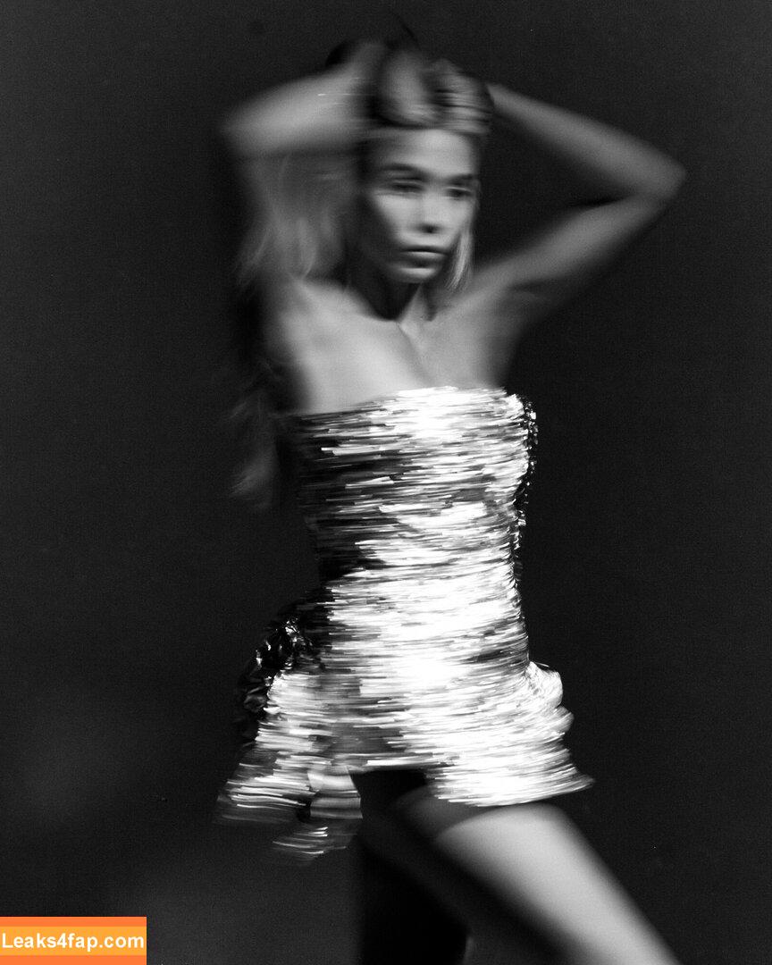 Anna Akana / AnnaAkana / wonderlandstudios leaked photo photo #0776