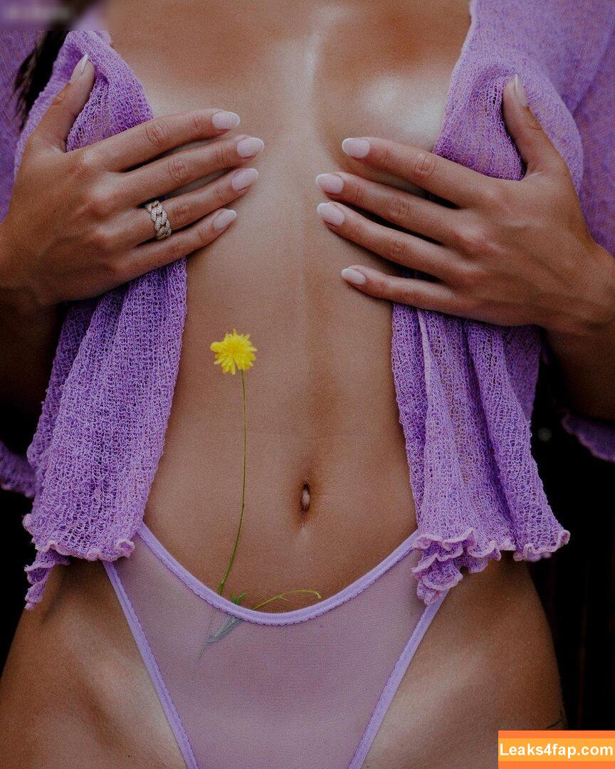 Anna Arevalo / anamile / anna.are / anna.are_ leaked photo photo #0053