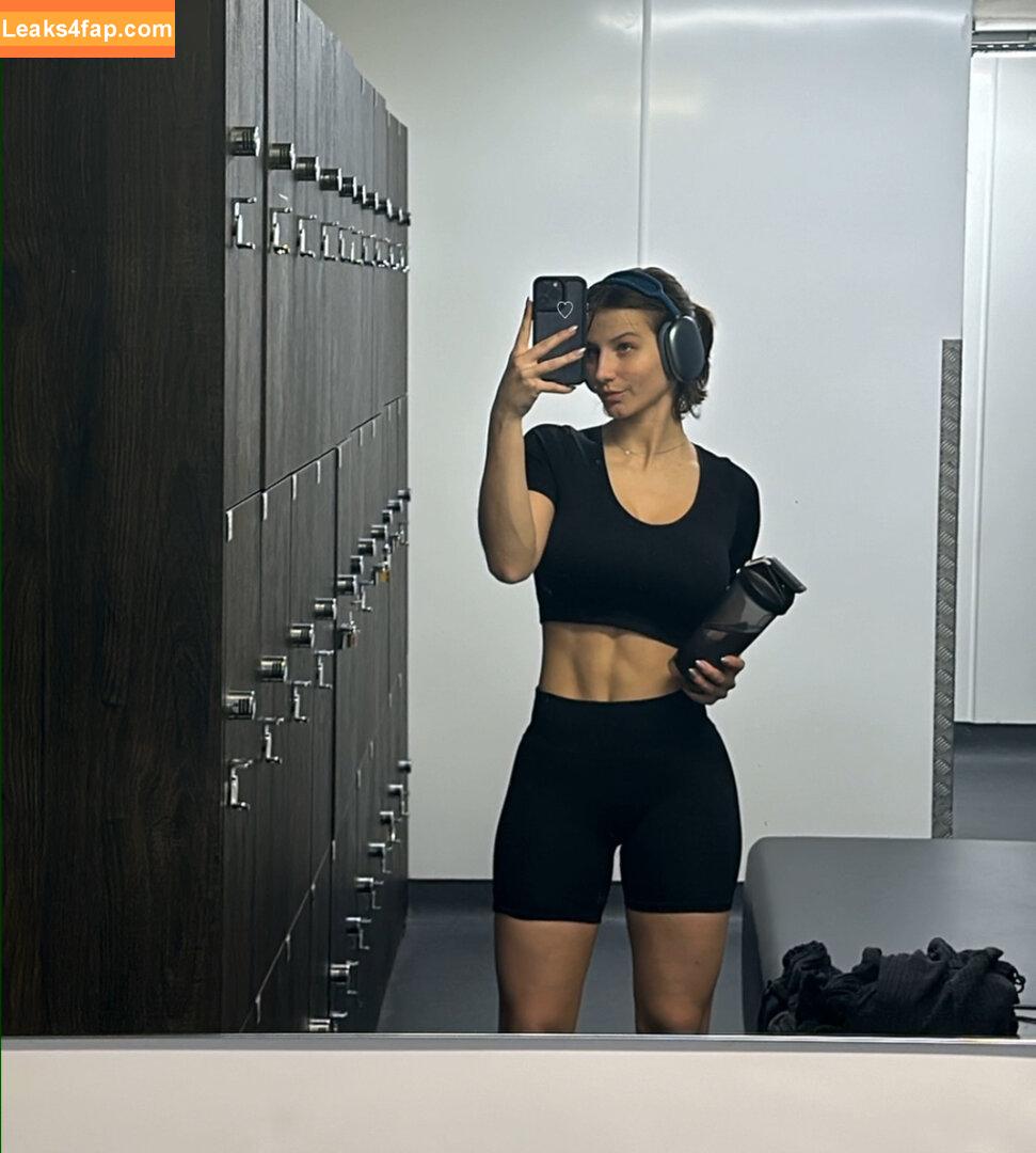 Anna Arevalo / anamile / anna.are / anna.are_ leaked photo photo #0141