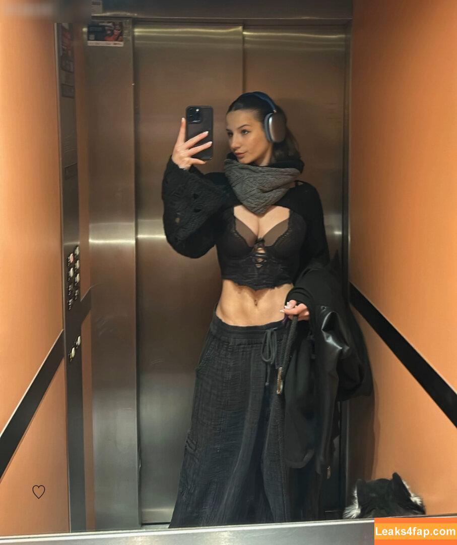 Anna Arevalo / anamile / anna.are / anna.are_ leaked photo photo #0145