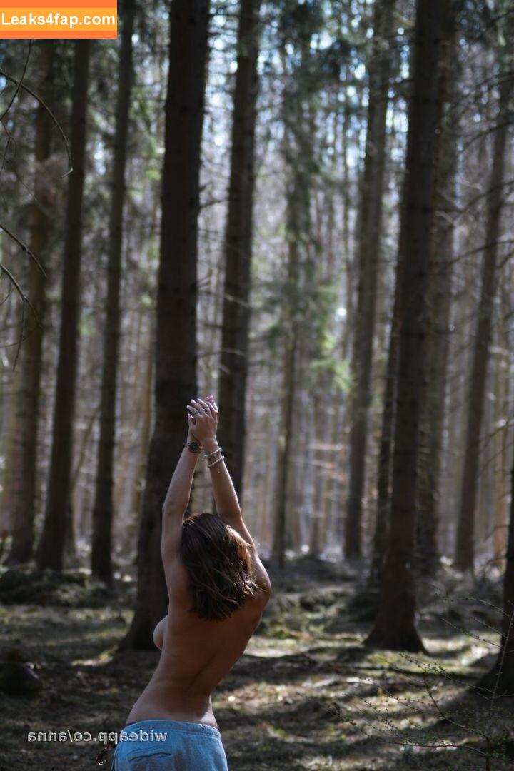 Anna Arevalo / anamile / anna.are / anna.are_ leaked photo photo #0232