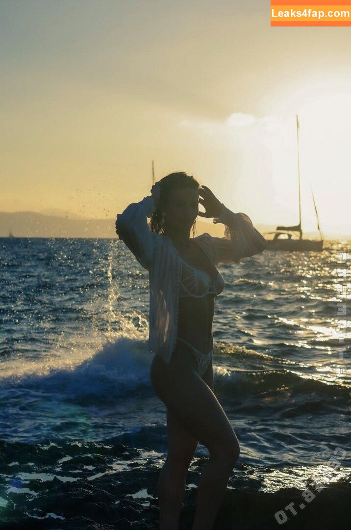 Anna Arevalo / anamile / anna.are / anna.are_ leaked photo photo #0292