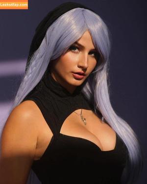 Anna Arevalo photo #0096