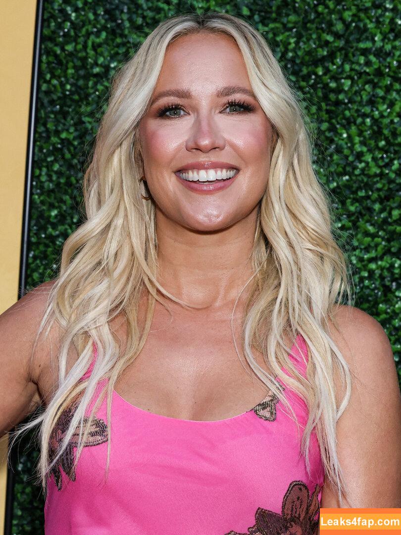 Anna Camp / therealannacamp leaked photo photo #0077