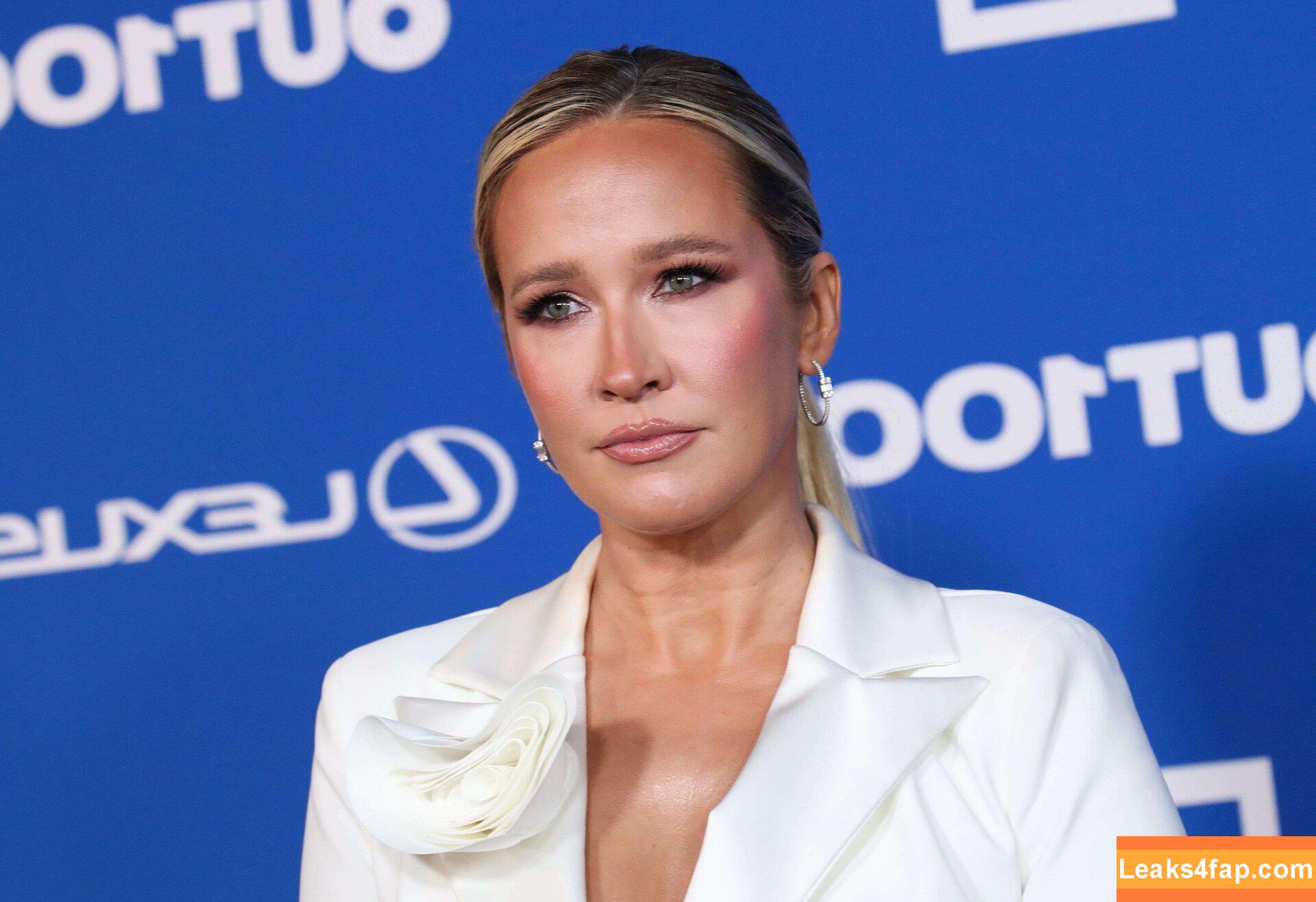 Anna Camp / therealannacamp слитое фото фото #0093