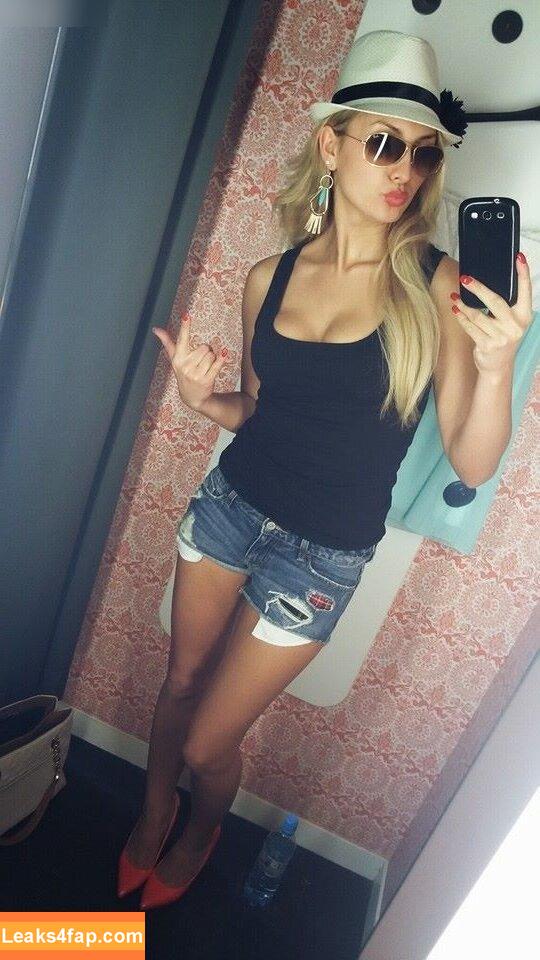 Anna-Carina Woitschack / Anna Carina Woitschack / anna.carina.woitschack leaked photo photo #0108