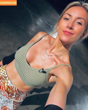 Anna-Carina Woitschack photo #0014