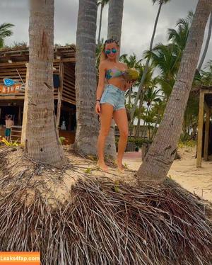 Anna-Carina Woitschack photo #0055