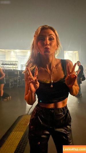 Anna-Carina Woitschack photo #0060