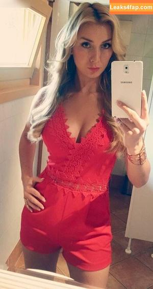 Anna-Carina Woitschack photo #0091