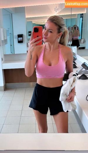 Anna-Carina Woitschack photo #0124