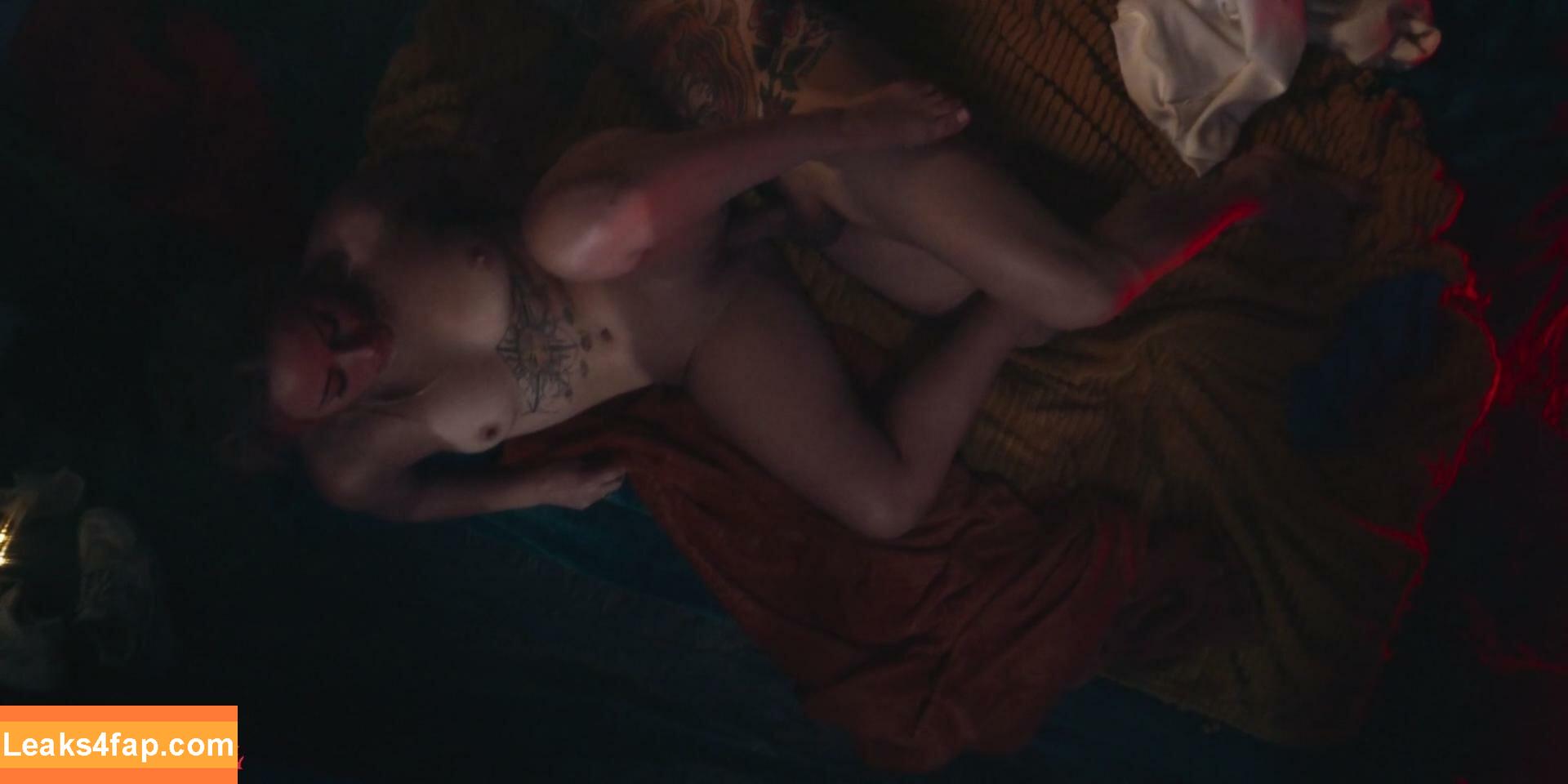 Anna Claire Clouds / annaclairecloud / annaclairecloudstv leaked photo photo #0385