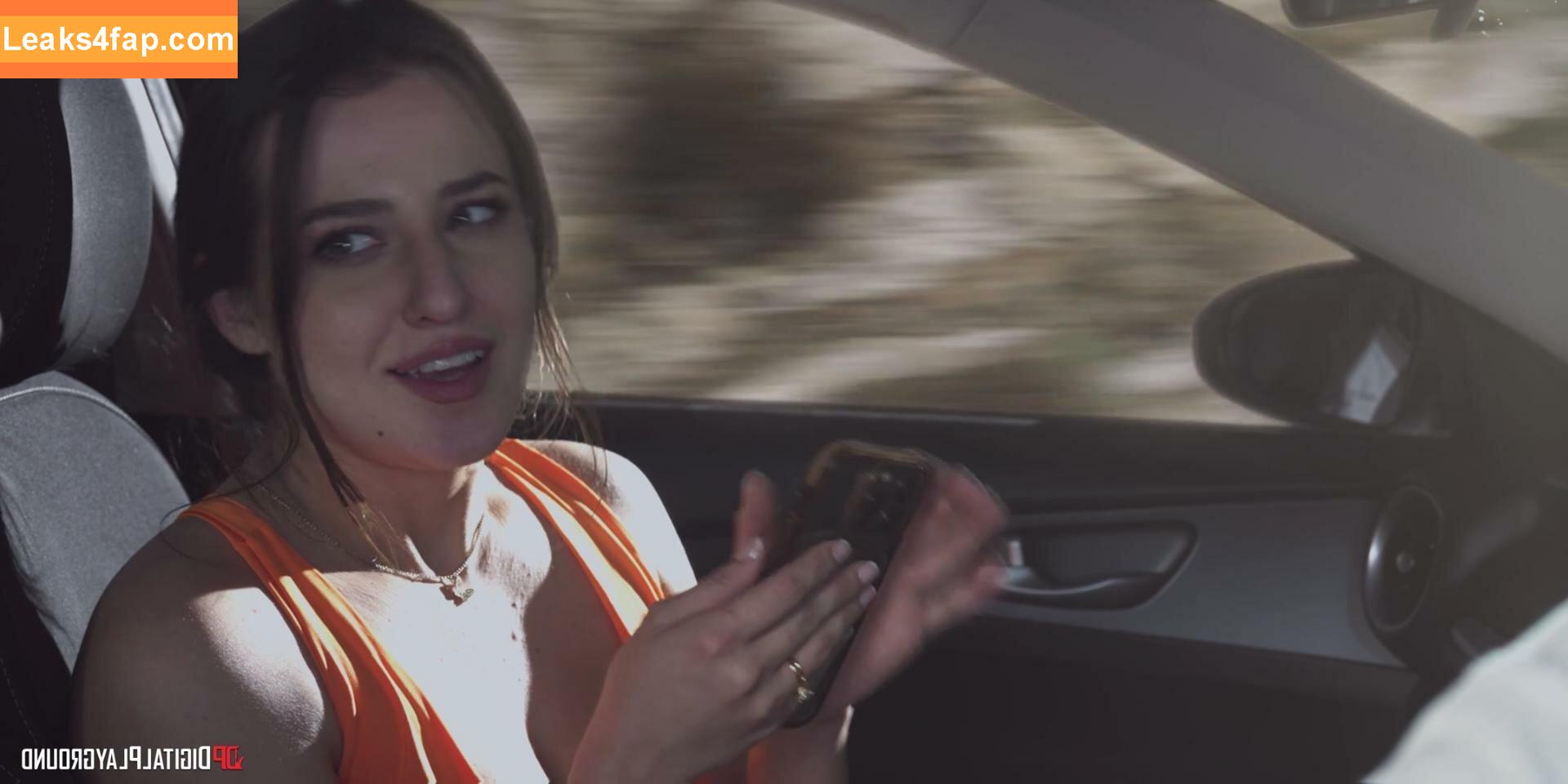 Anna Claire Clouds / annaclairecloud / annaclairecloudstv leaked photo photo #0390