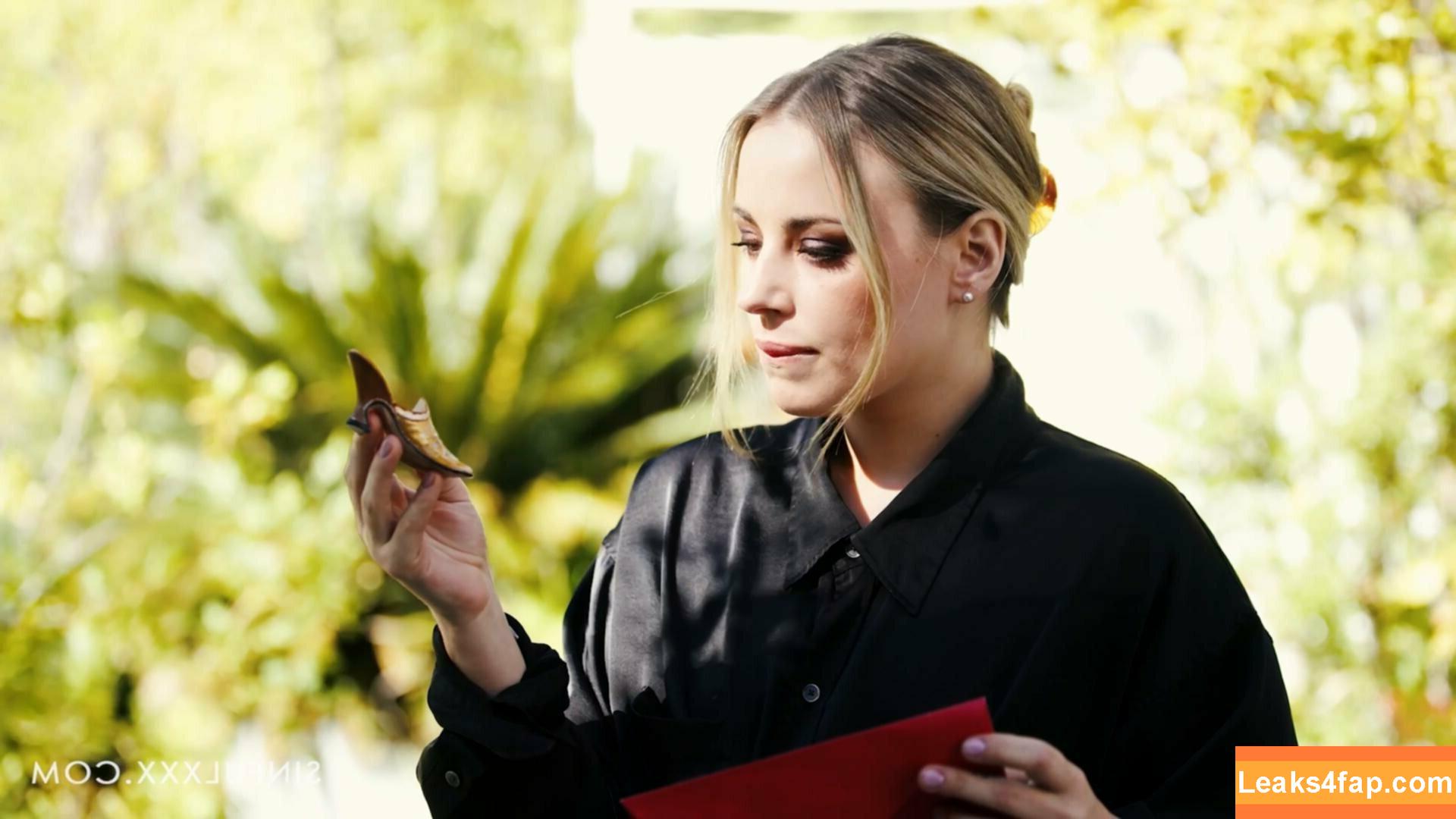 Anna Claire Clouds / annaclairecloud / annaclairecloudstv leaked photo photo #0487