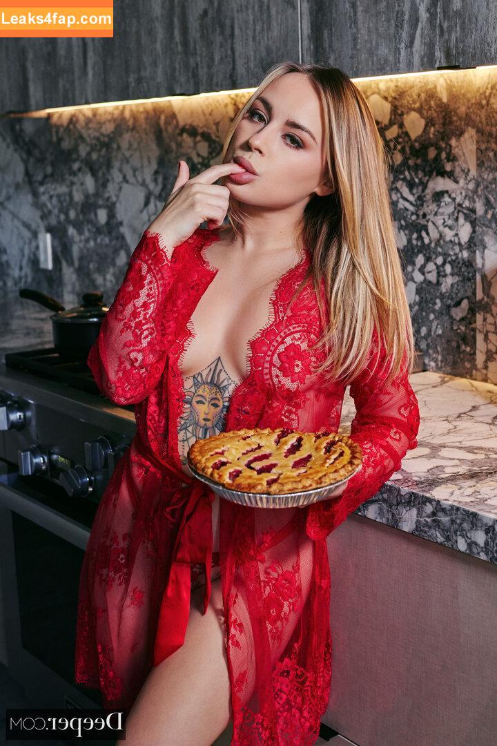 Anna Claire Clouds / annaclairecloud / annaclaireclouds / annaclairecloudstv leaked photo photo #0730