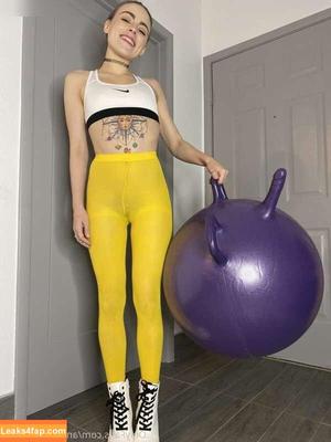 Anna Claire Clouds photo #0668